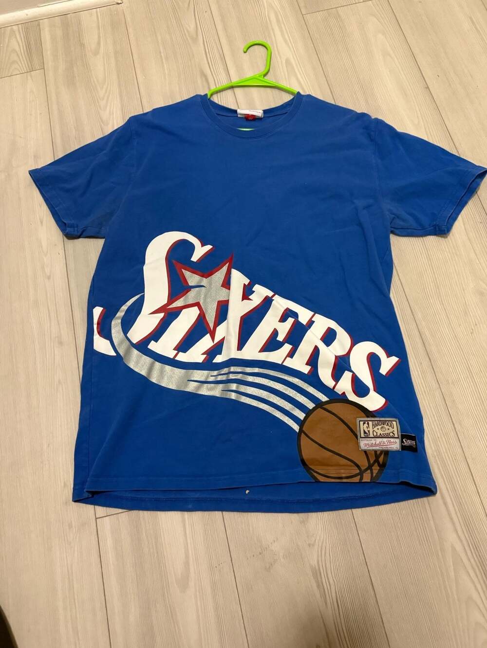 Mitchell & Ness Big Face Philadelphia 76ers Tee